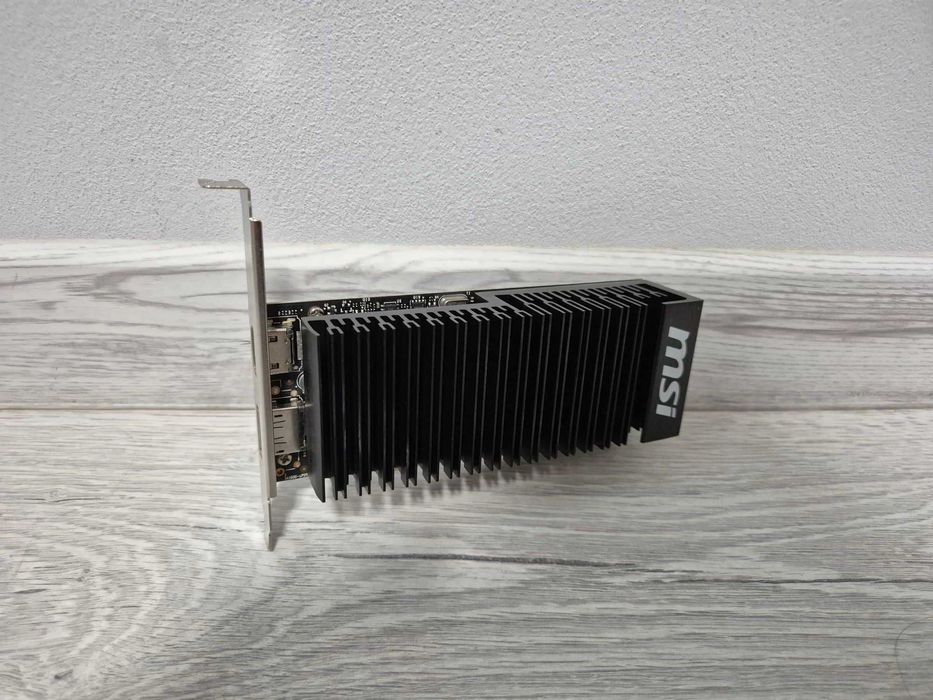 як нова безшумна відеокарта GT1030 2GB DDR5 MSI. TRADE-IN