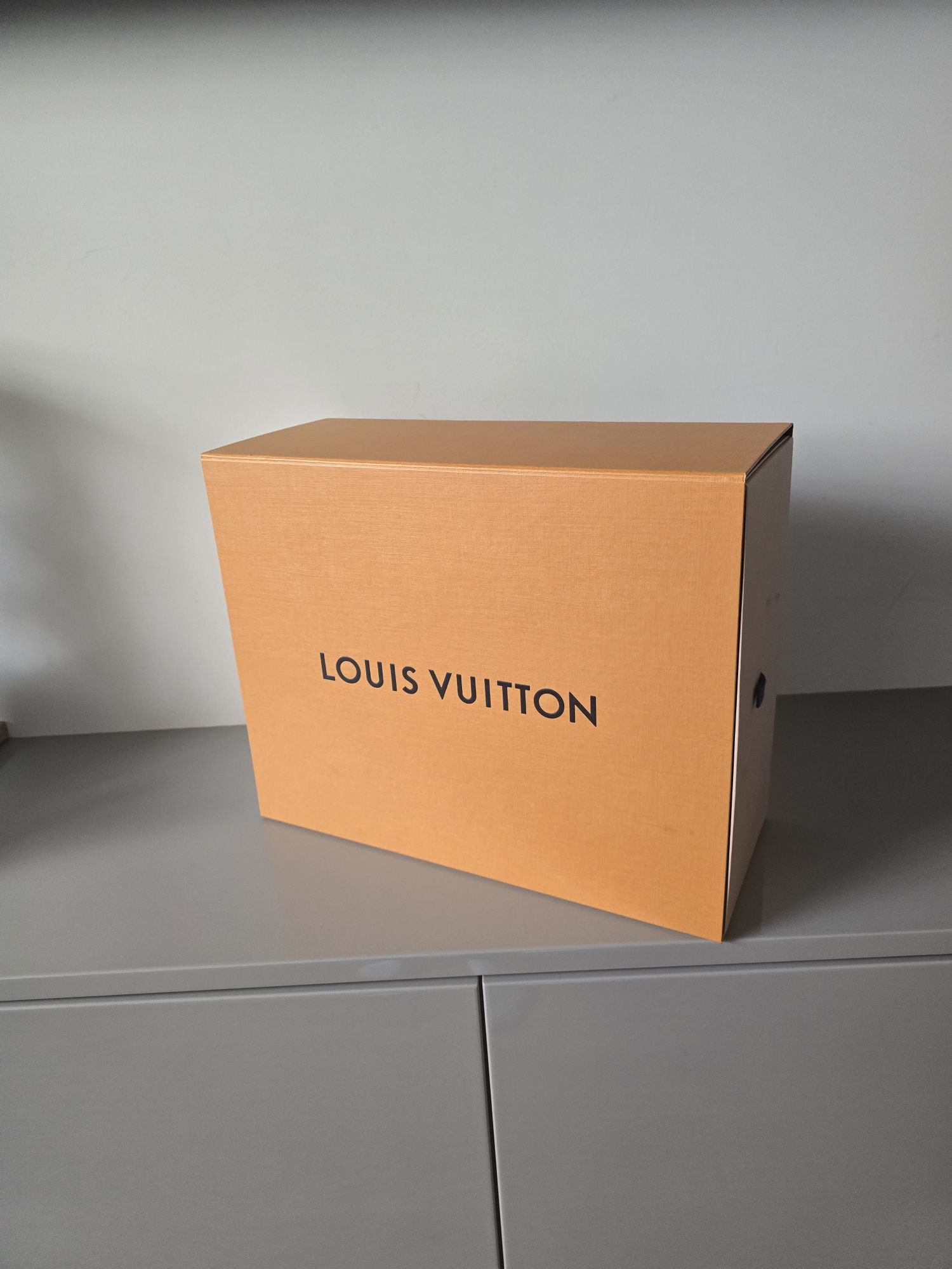 Pudełko opakowanie Louis Vuitton LV oryginalne duże