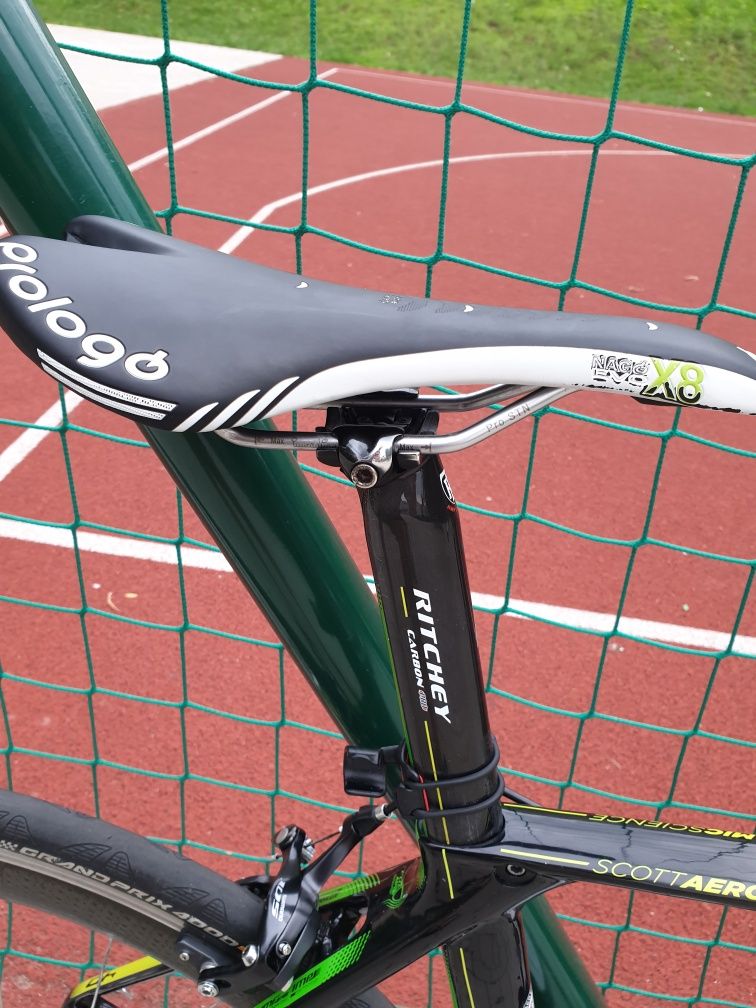 Scott foil r54 m, zipp 404 firecast full karbon