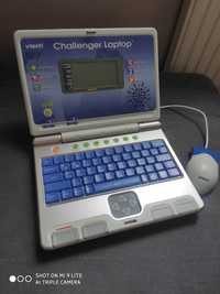 Laptop Challengera niebieski