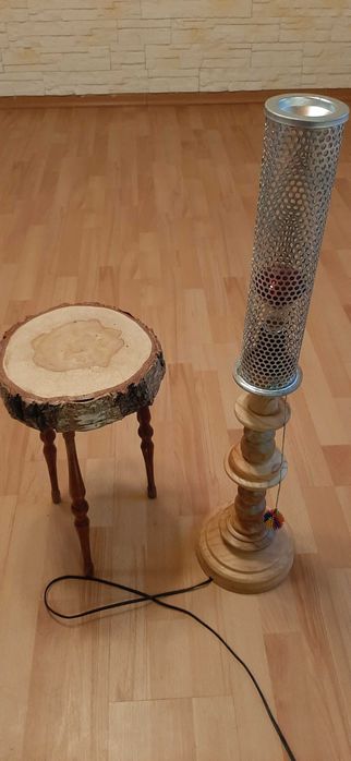 lampka zabytkowa ozdobna z podstawą