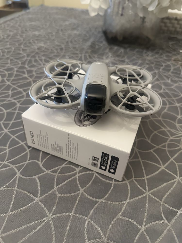 Dji neo usado 2 vezes.