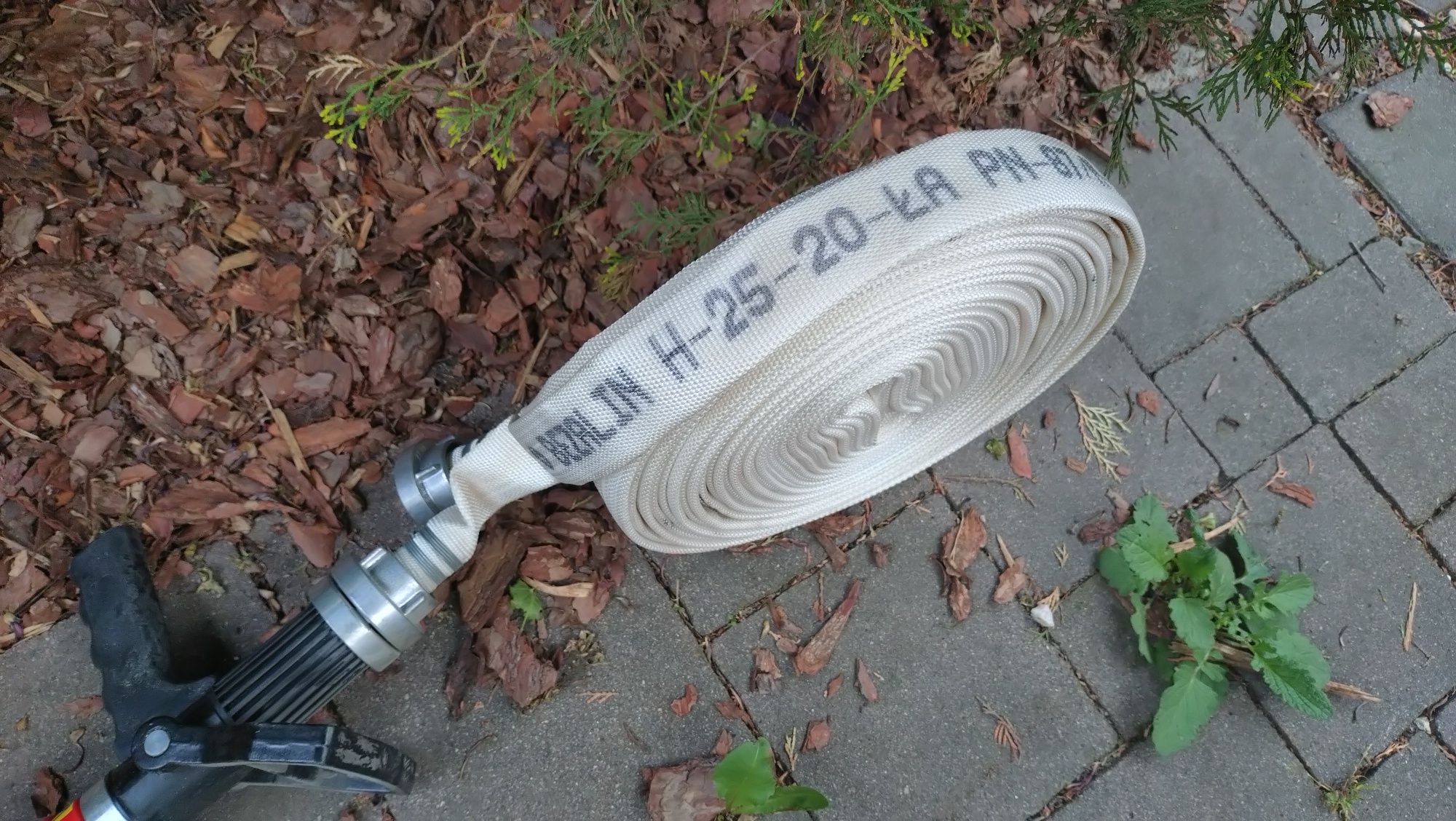 Węże hydrantowe H-25 20M