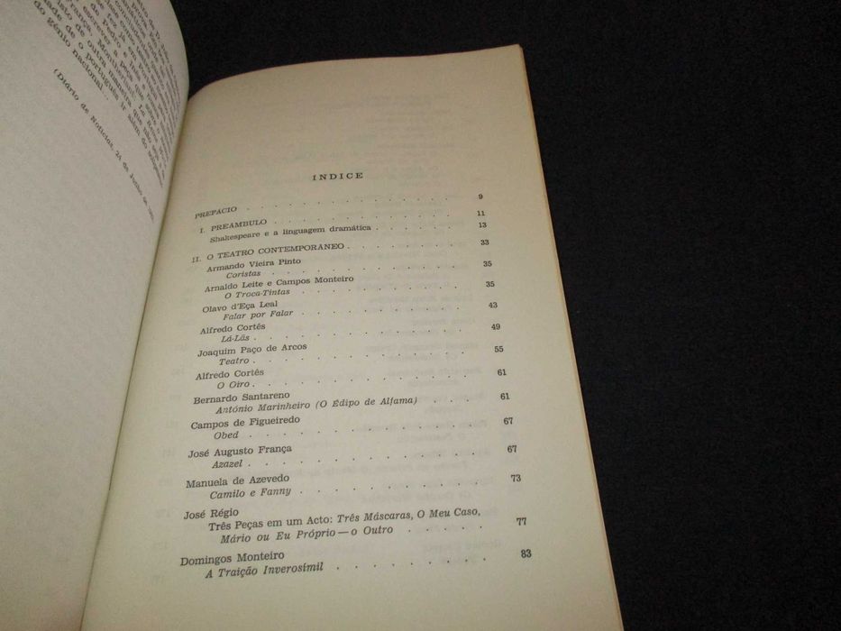 Livro Crítica VI O Teatro Contemporâneo 1942 a 1982