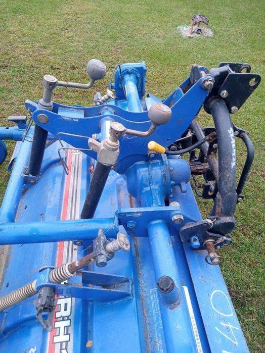 Glebogryzarka ISEKI 140 cm