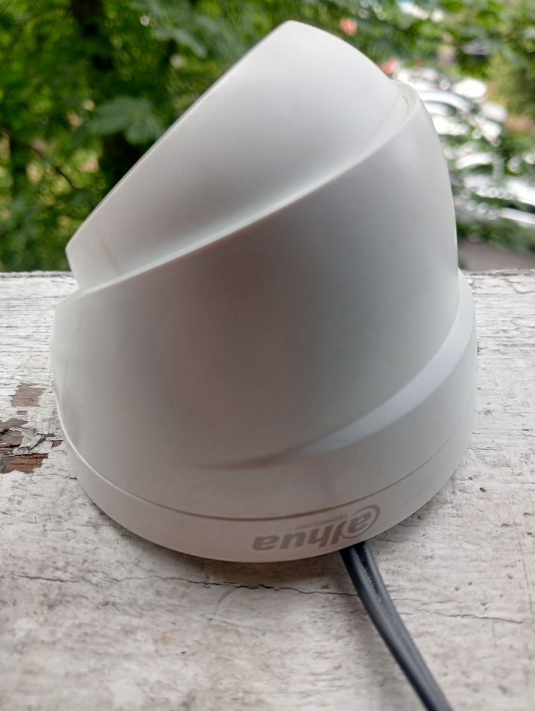 HDCVI камера Dahua DH-HAC-T1A21P