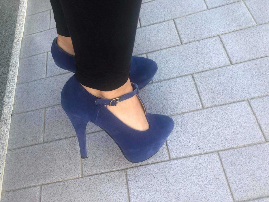 Sapatos de Mulher Tamanho 38