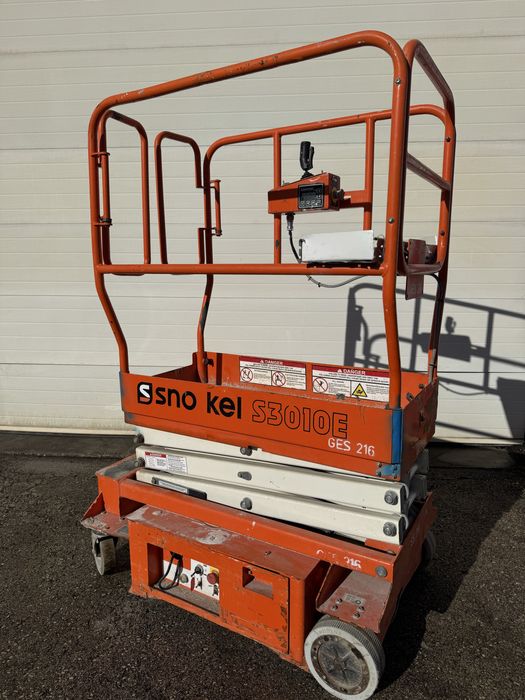 Plataforma elevatoria eletrica 5mt (usada)