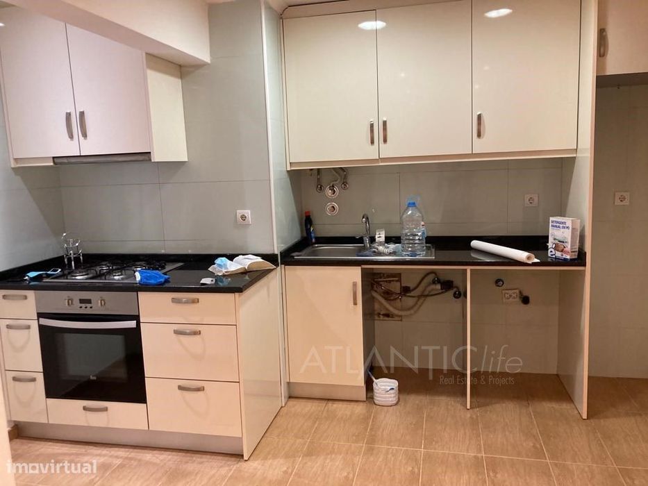 Quarto em Santo António dos Cavaleiros