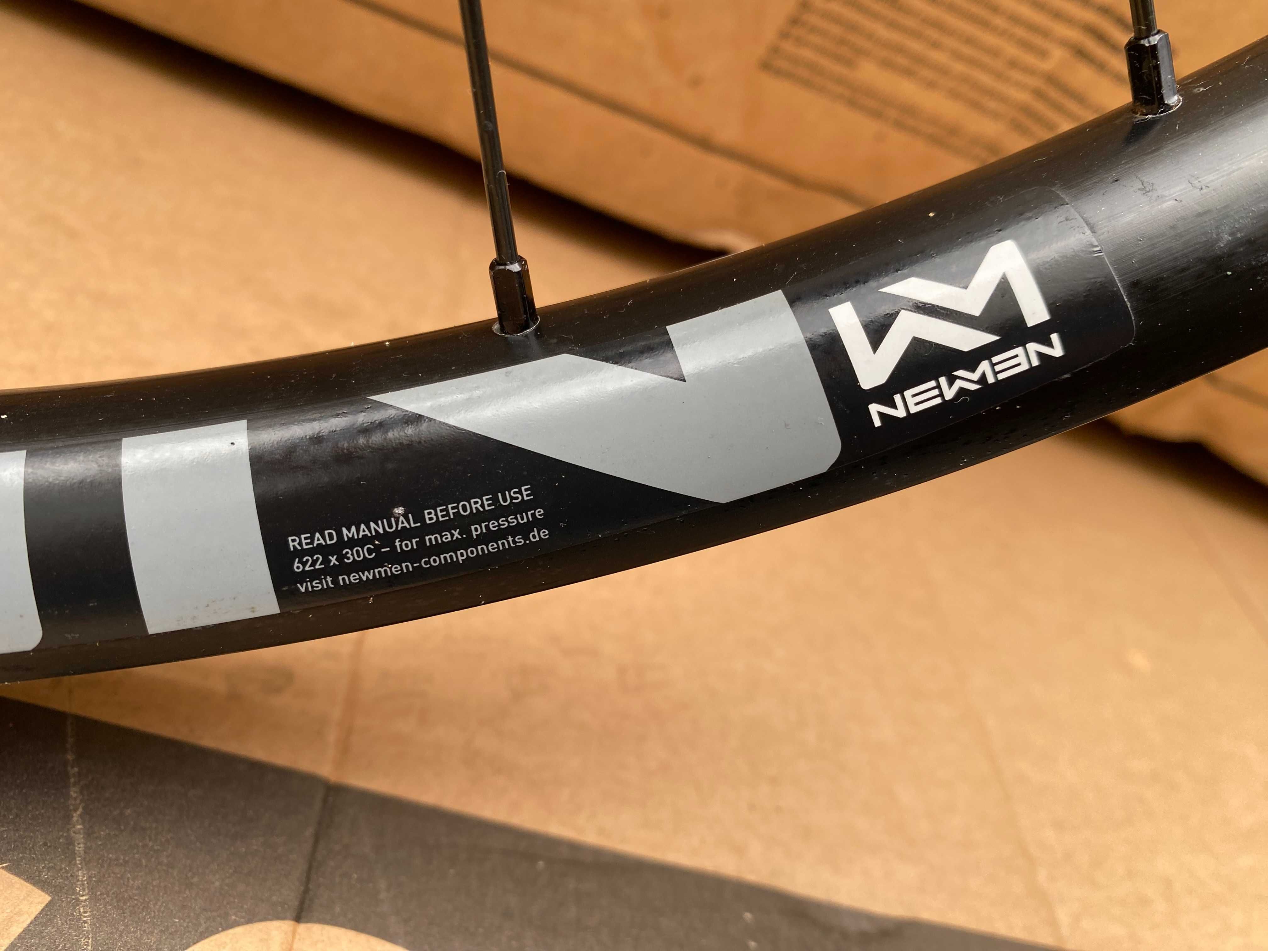 Koło Tylne NEWMEN FADE 29" 12x148 TUBELESS Micro Spline 12s RACHET