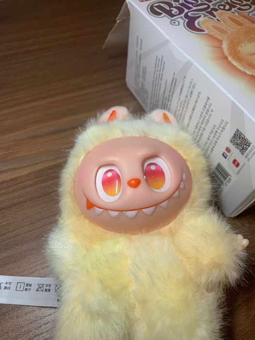 Labubu Pop Mart Big Into Energy – Happiness oryginał Nowa