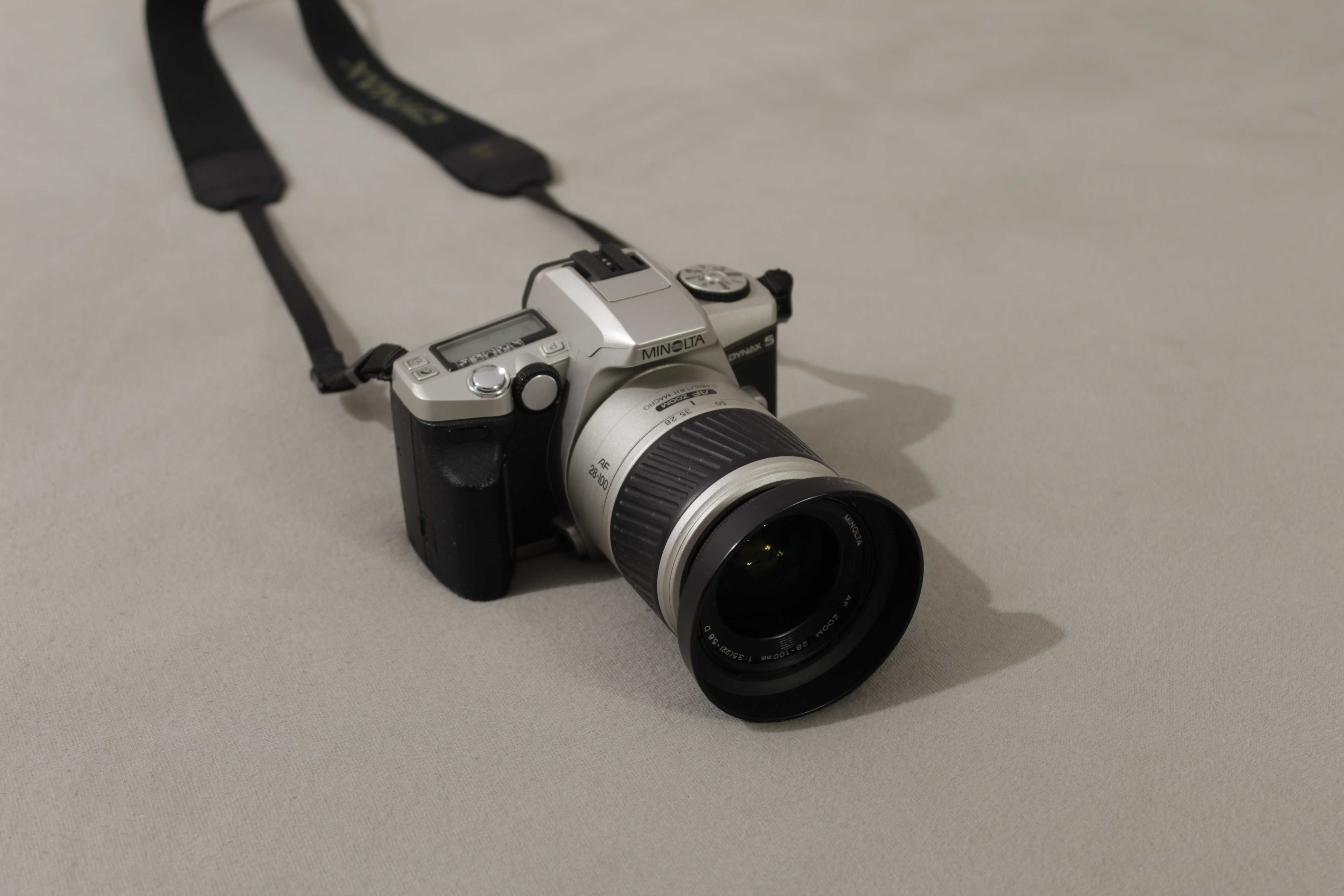 Minolta Dynax 5 + сумка  + батарейки СТАН ЯК НОВИЙ