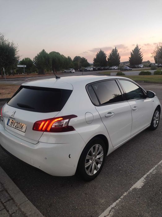PEUGEOT 308 Puretech