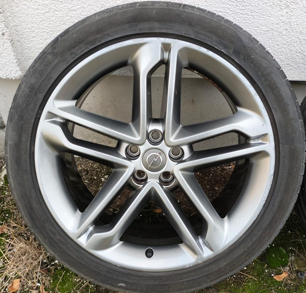 Felgi z oponami Opel Mokka 7,5x19 ET38 5x105