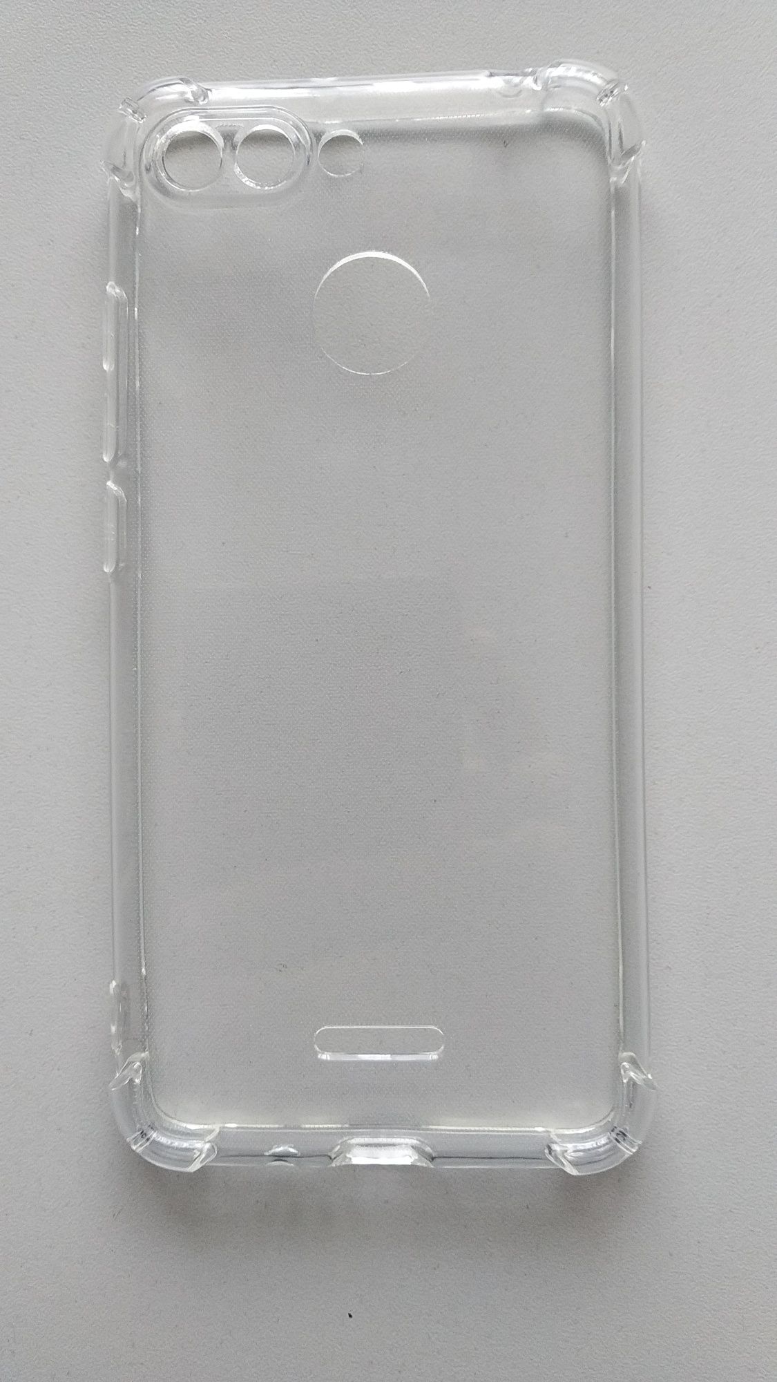 Продам силиконовый чехол Xiaomi Redmi 6