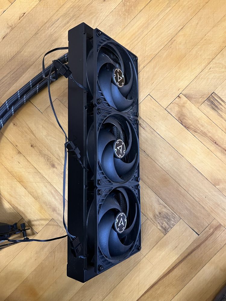 Система рідкого охолодження Arctic Liquid Freezer II 360