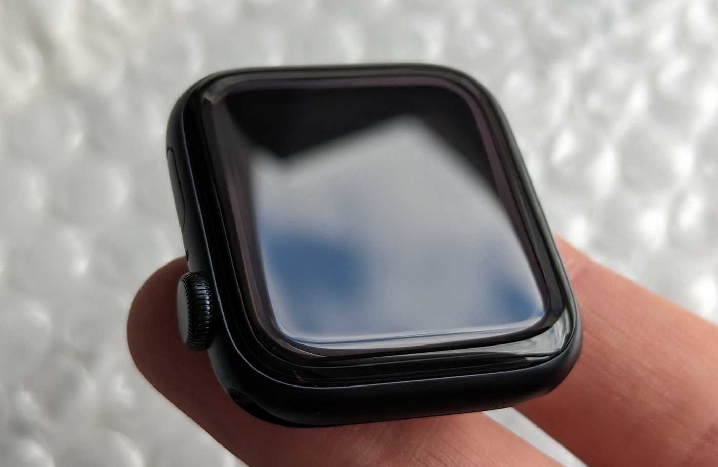 iCloud Loked New Apple Watch SE 44 2nd gen 2022 100%  6bcc