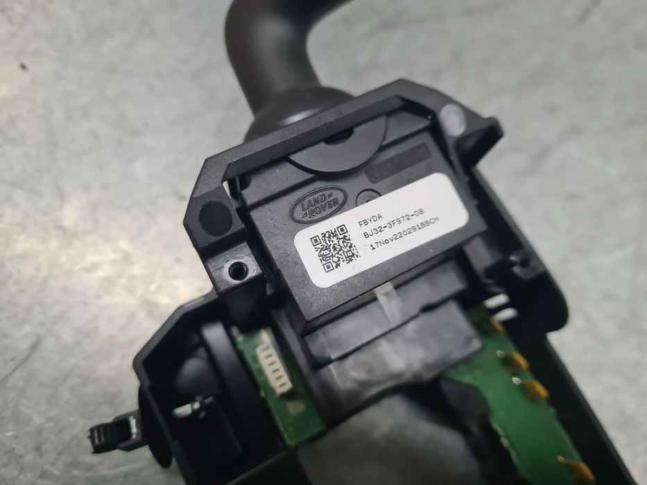 Conjunto / manetes de luzes e limpa vidros JAGUAR F-Pace (X761)