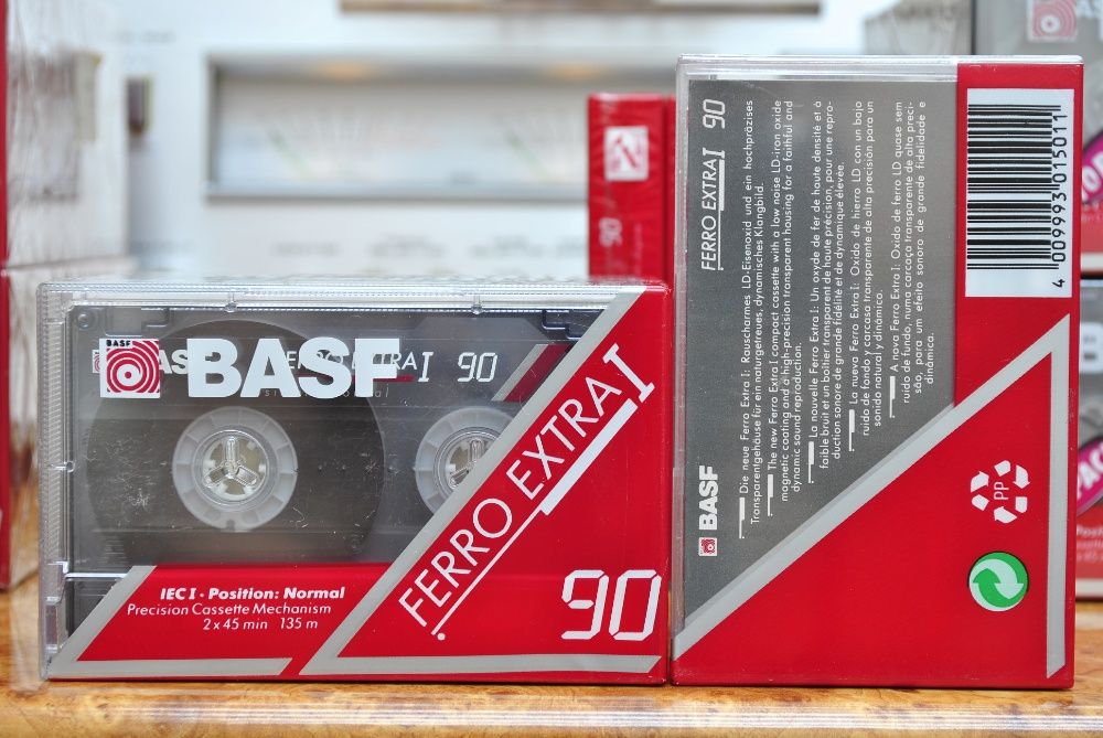 Аудиокассеты BASF FERRO EXTRA I, Maxell SQ XL, TDK Cding2 в ассортимен