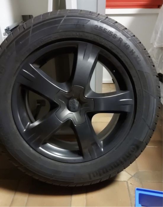 Kompletne koła felgi z oponami 8 1/2J x 18 H2 ET55 255/55 R18 109H