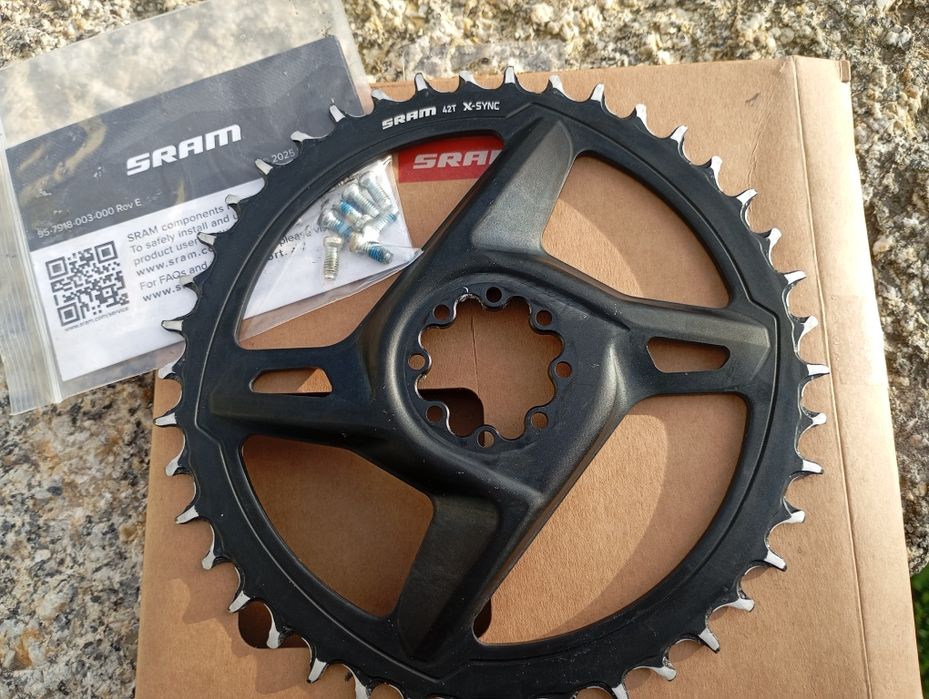 Prato SRAM e  avanço