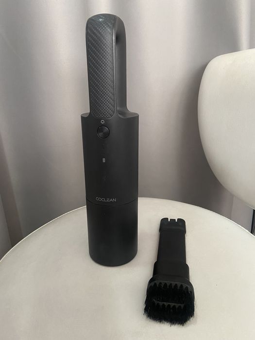 Автомобільний пилосос (акумуляторний)