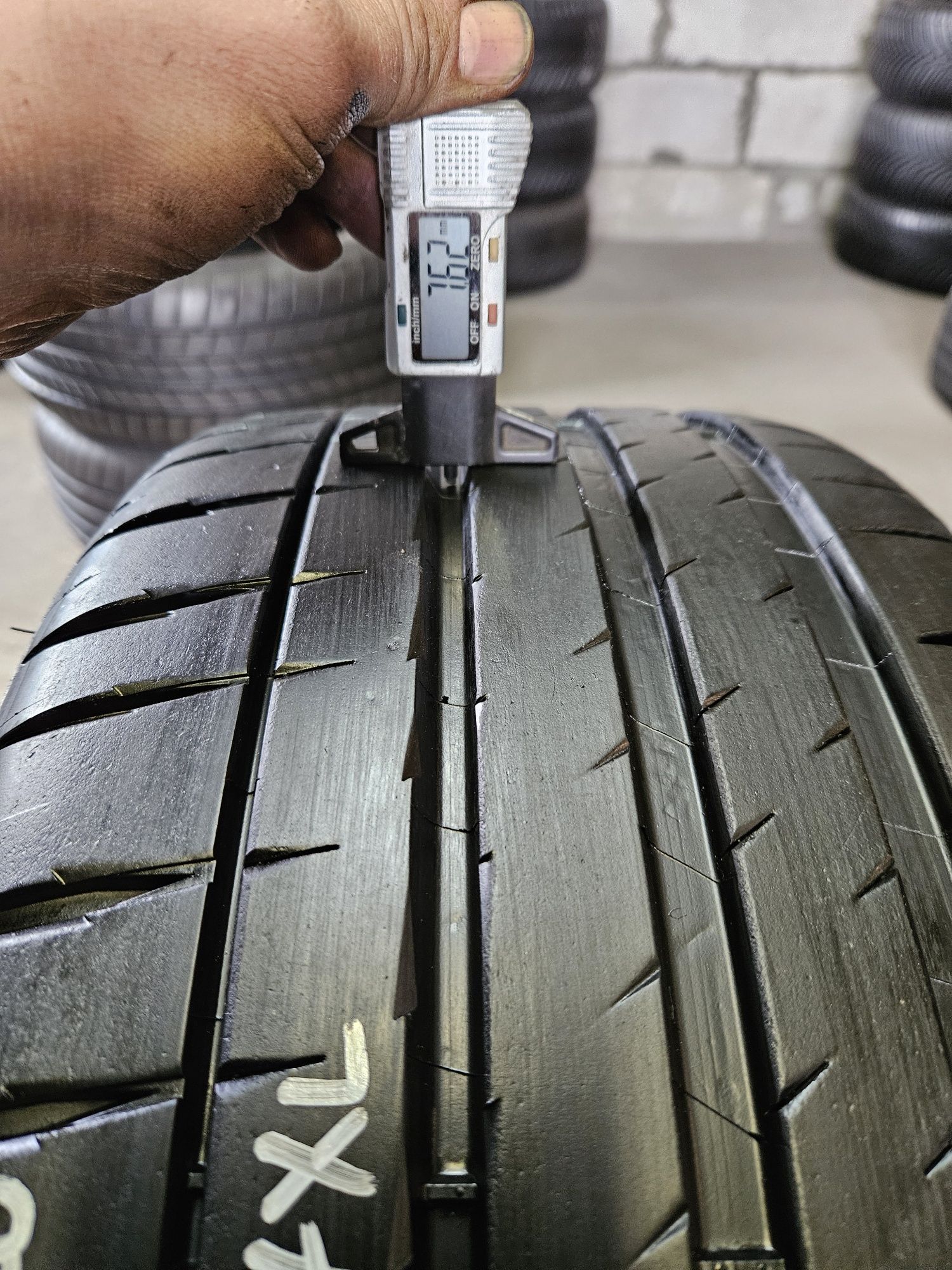 opona używana 245/30R20 Michelin Pilot Sport 4S AO