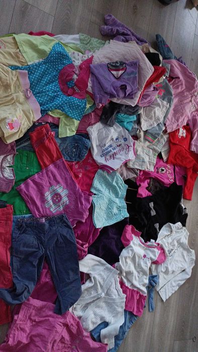 Zestaw ubranek dla dziewczynki roz. 98