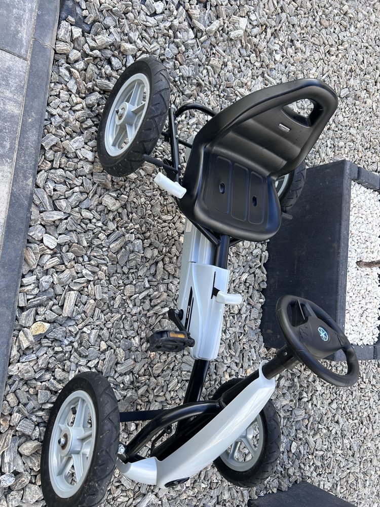 Gokart na pedała do 50 kg dla dzieci