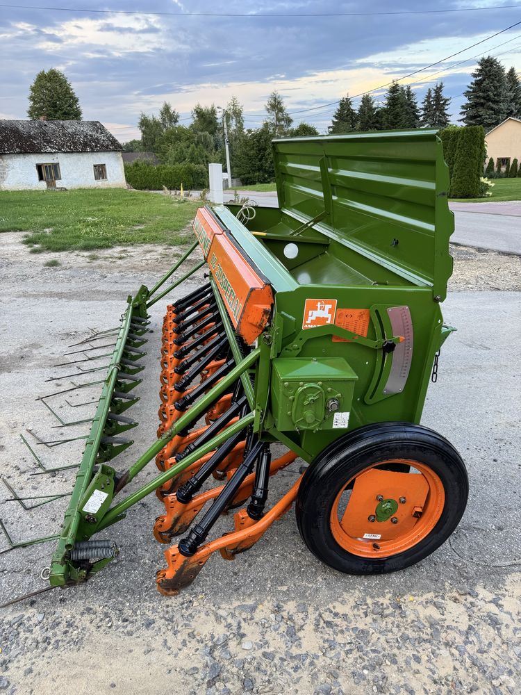 Sprzedam Siewnik Amazon D8 30 Special pochodzenie Niemcy!