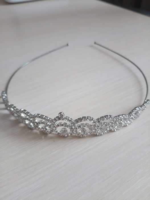 Діадема для дівчинки