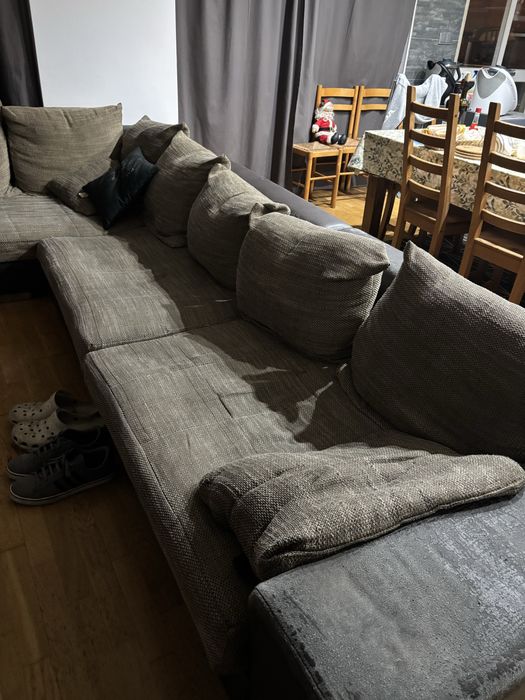 Sofa de grande dimensao castanho(3,15 comprimento 2,15 largura)