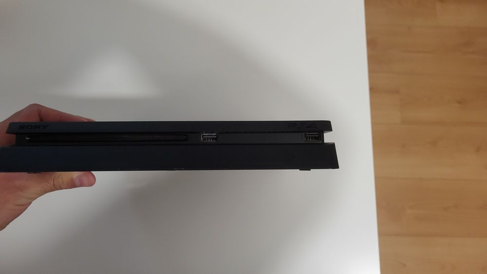 Playstation 4 slim 500gb