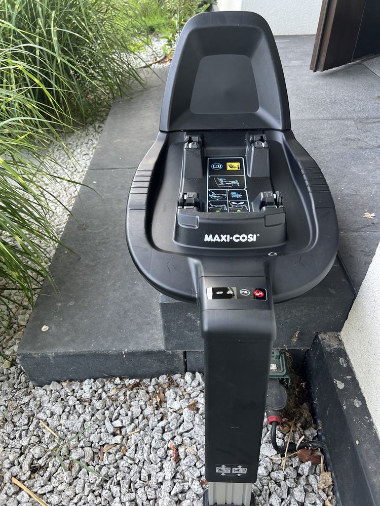 Maxi Cosi wózek 3w1 plus baza isofix