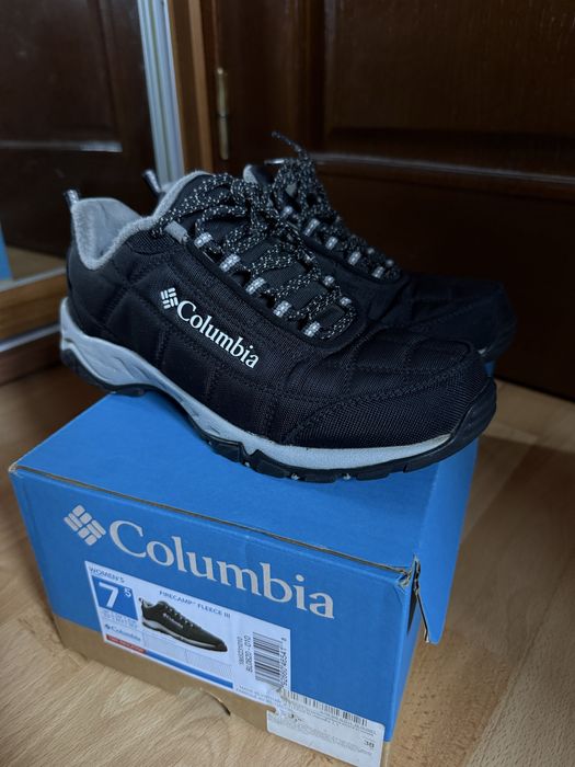 Кросівки columbia  р 38