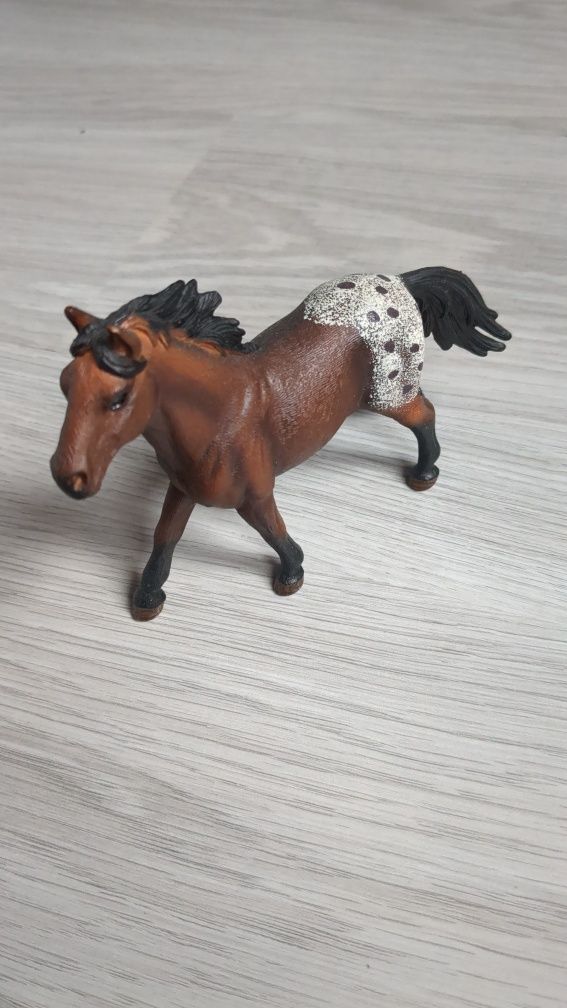 Koń figurka jak schleich