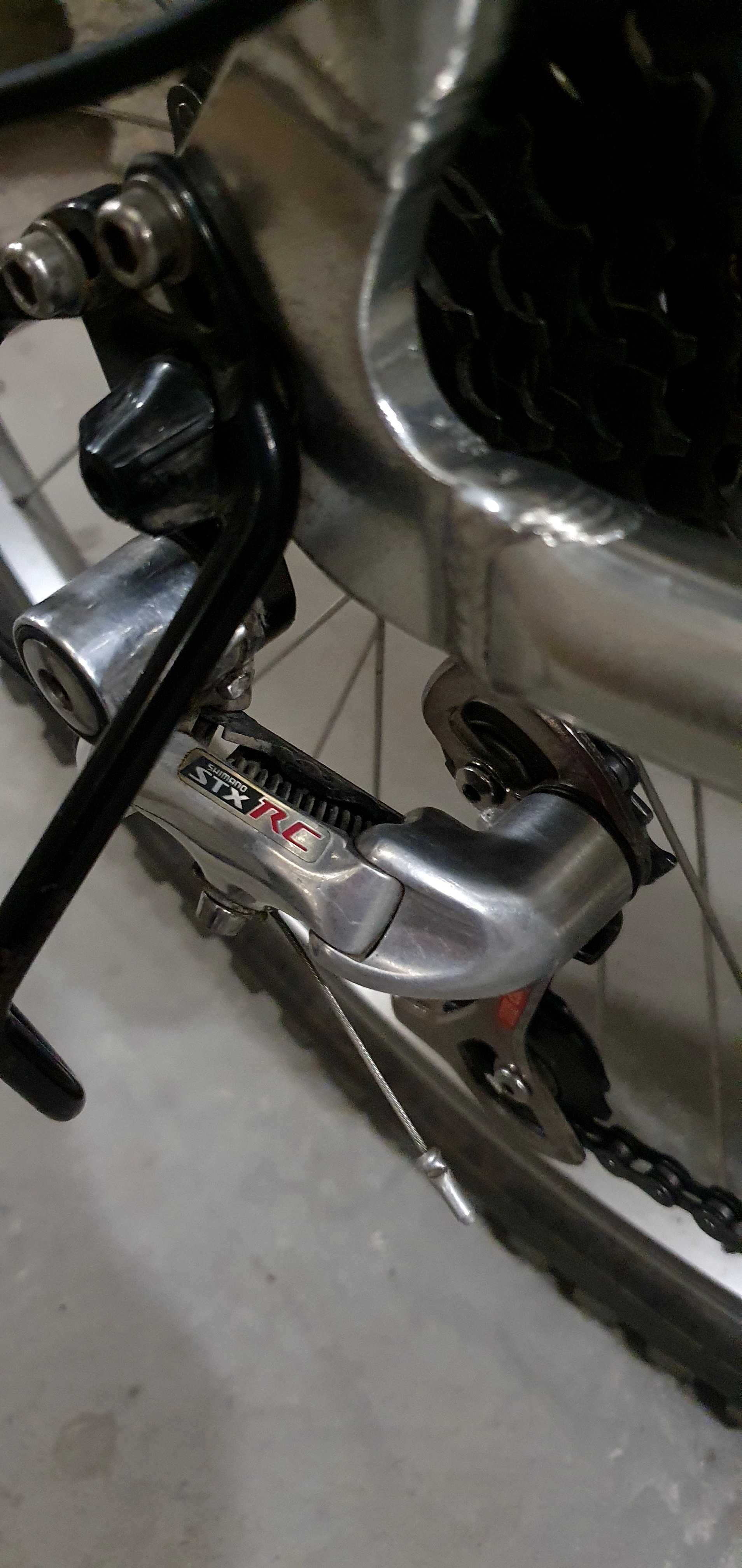 Rower GIANT Track Atx 850