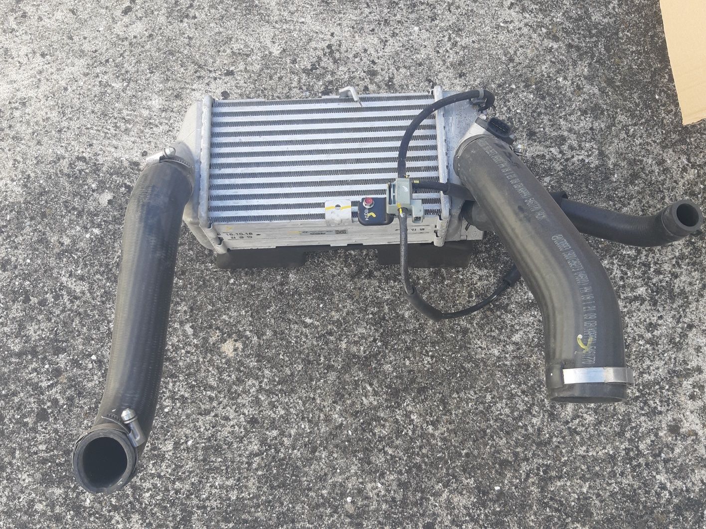 Radiador intercooler mais tubos Hyundai i20 2019 Turbo GDi