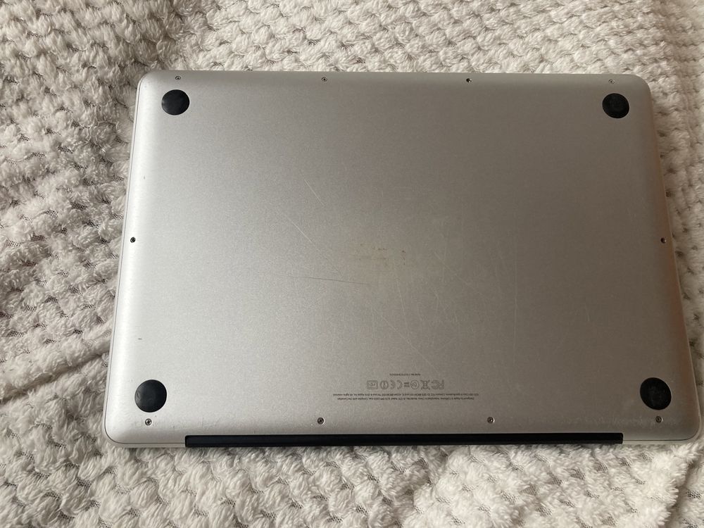 MacBook Pro 13, early 2011, 256 GB SSD, i5 8GB RAM