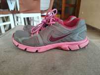 Buty Nike rozmiar 36,5