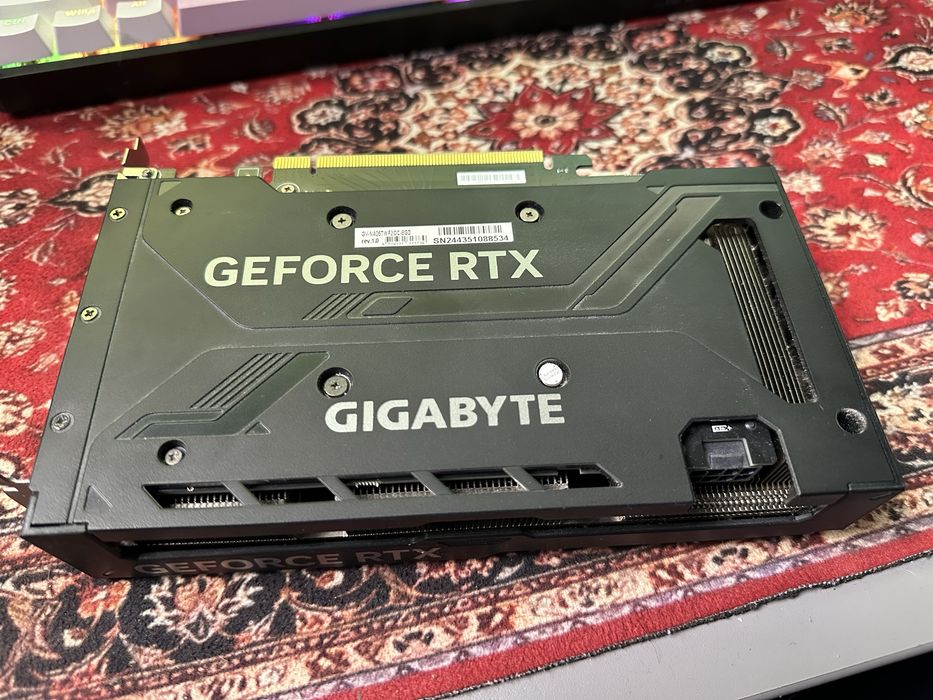 Відеокарта gigabyte rtx 4060ti 8Gb