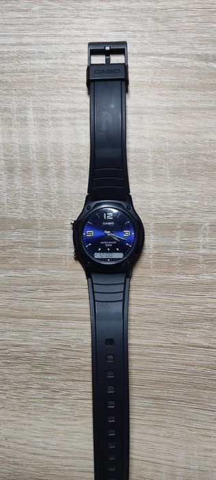 Наручний годинник Casio