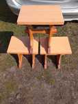 3 taborety w dobrym stanie