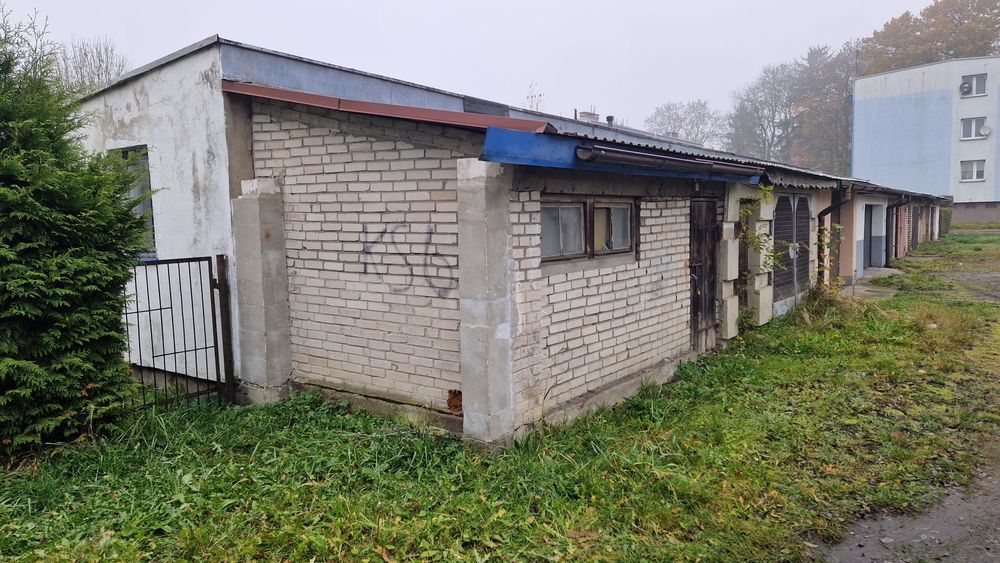 Pomieszczenie gospodarcze garaż biesiekierz
