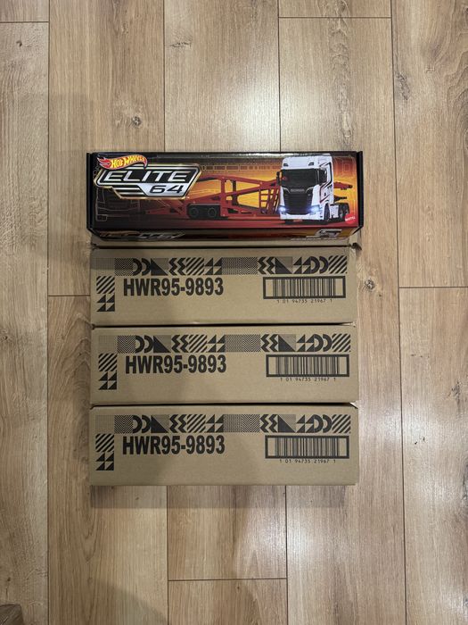 Hot Wheels Elite 64 Scania 770 s ciężarówka HWR95