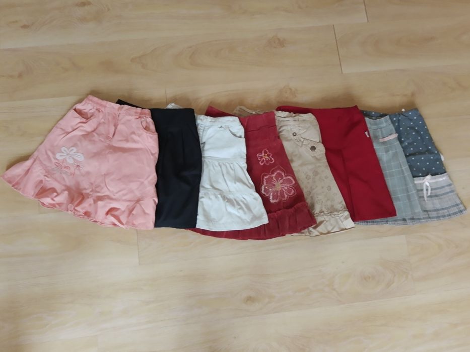 Paka- Spódniczki 8 sztuk, 4-8 lat