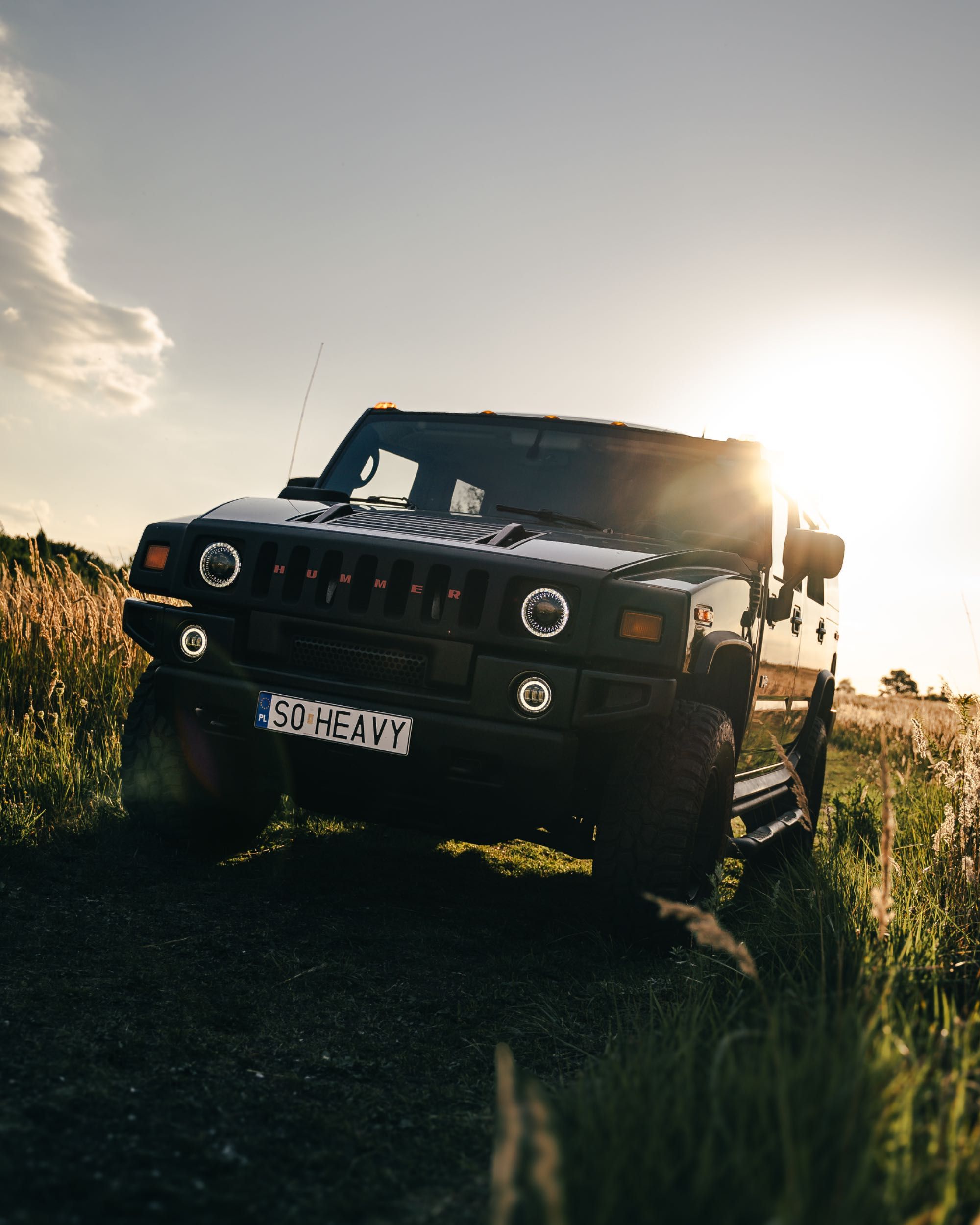 Wynajem HUMMER H2 SUV 4x4 6.0 V8 bez kaucji wypożyczalnia samochodów
