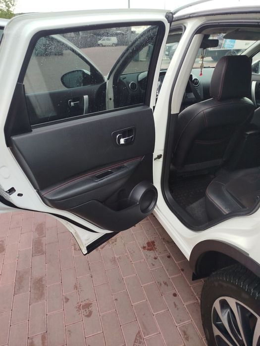 Автомобіль Нісан Кашкай