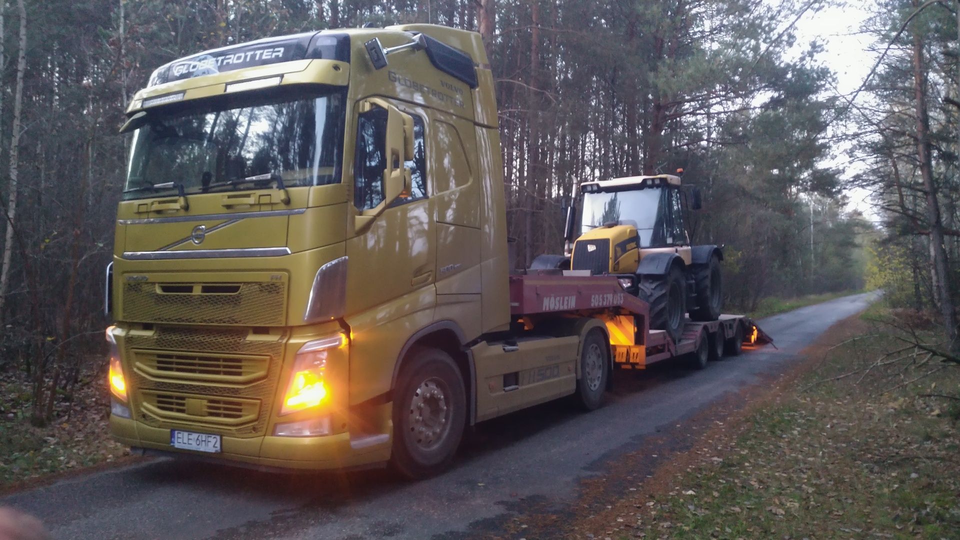 Transport niskopodwoziowy maszyn i towarowy wynajem sprzętu