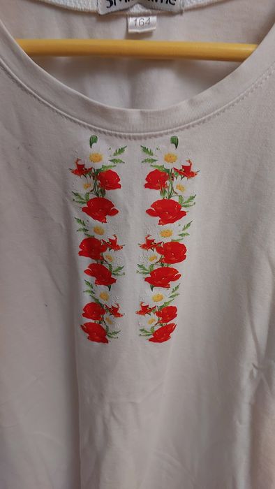 Вышиванка-футболка, рост 164 см